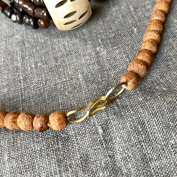 Hand-carved Bone and Wood Tribal Necklace - Picture 2 of 4